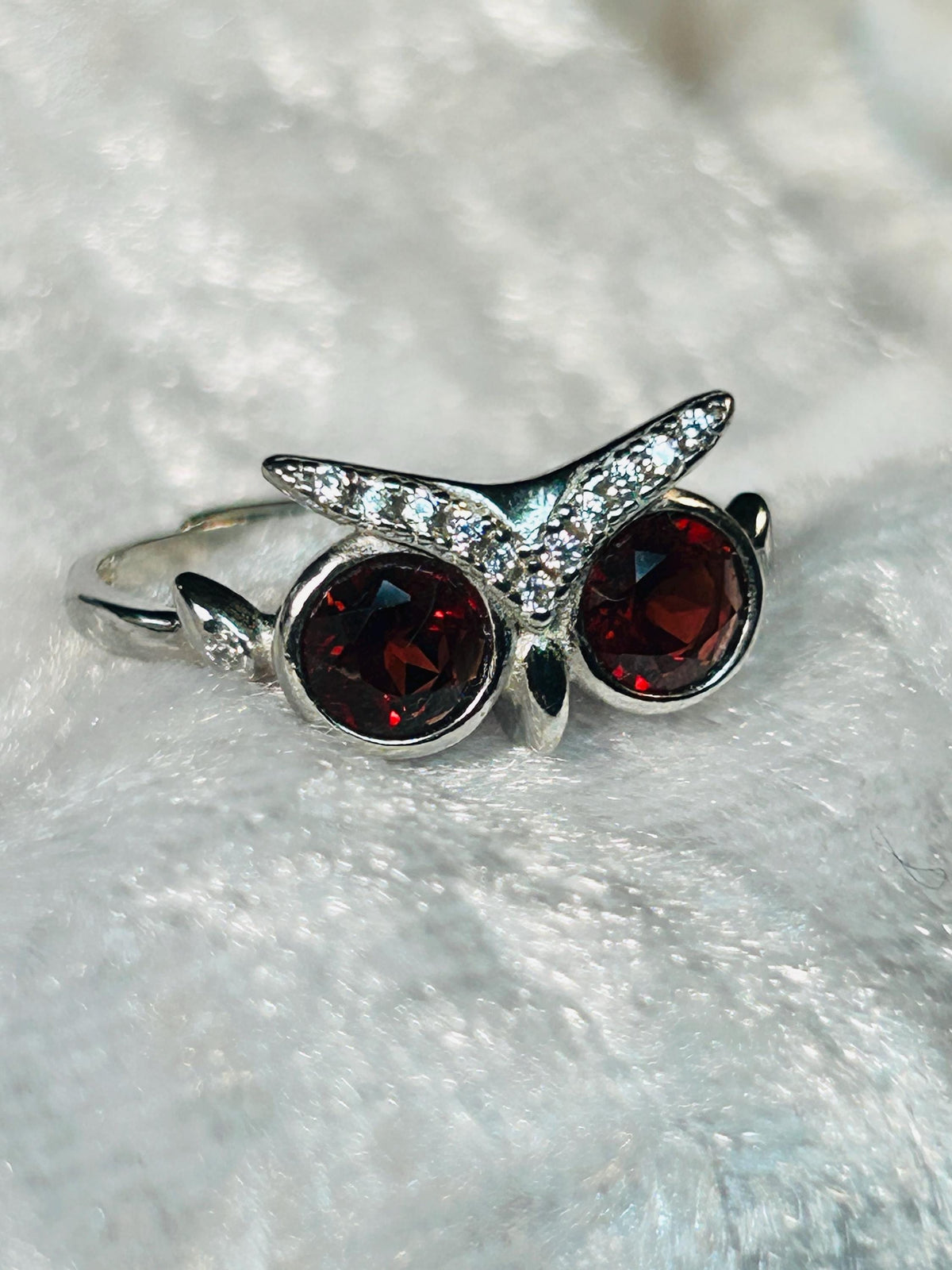 Owl Ring with Garnet Eyes in 925 Sterling Silver - Adjustable Woodland Gothic Jewellery Celtic Dragon Jewellery
