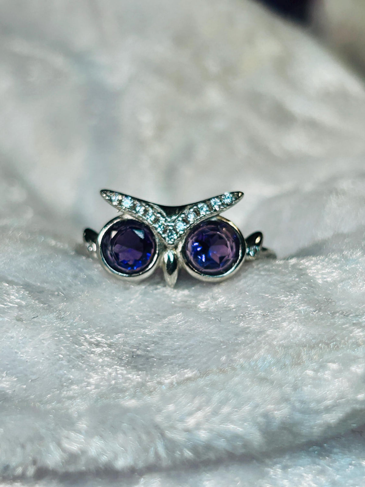 Owl Ring with Amethyst Eyes in 925 Sterling Silver – Adjustable Woodland Gothic Jewellery Celtic Dragon Jewellery