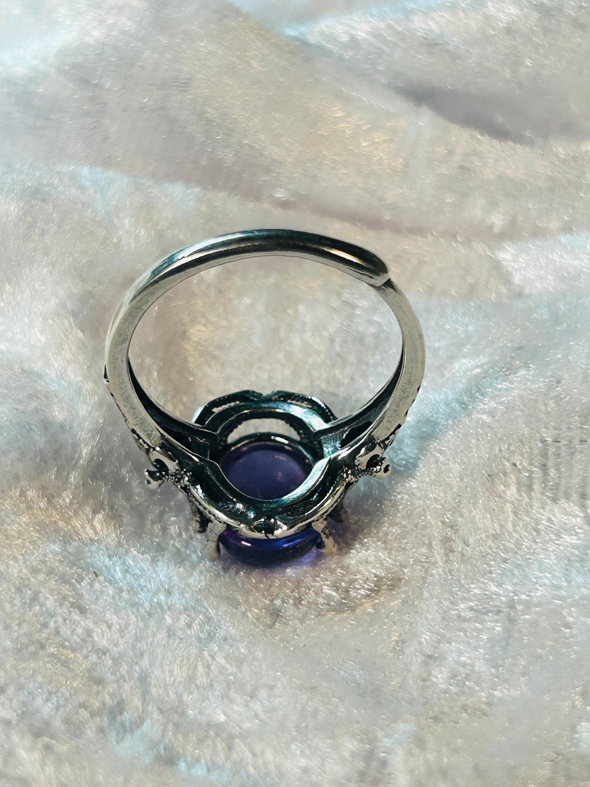Medusa Ring with Oval Amethyst in 925 Sterling Silver – Gothic Serpent Mythology Jewellery