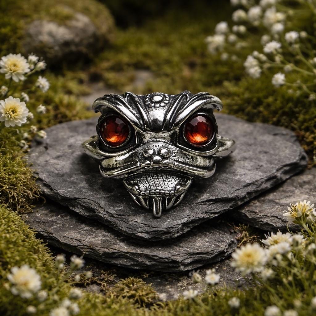 Foo Dog Ring with Garnet Eyes, in 925 Sterling Silver - Adjustable Temple Lion Jewellery Celtic Dragon Jewellery