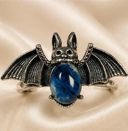 Bat Ring with Blue Kyanite in 925 Sterling Silver - Adjustable Gothic Jewellery Celtic Dragon Jewellery