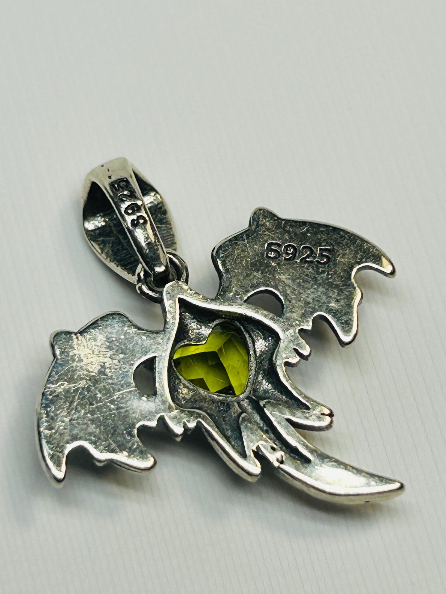 Bat Pendant with Peridot in 925 Sterling Silver - Gothic Fantasy Jewellery Celtic Dragon Jewellery