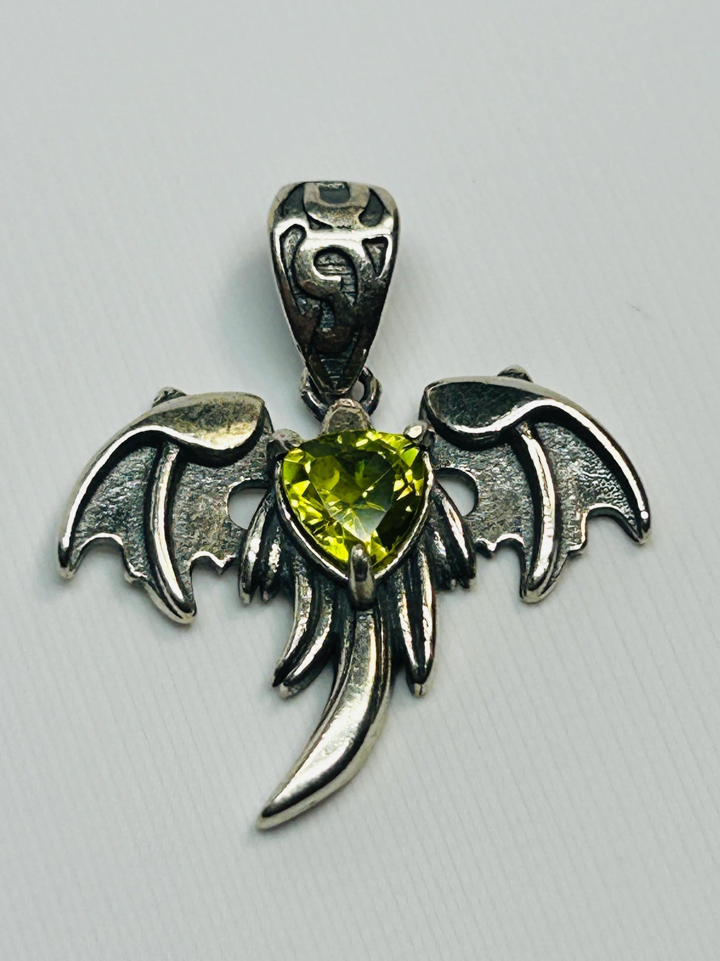 Bat Pendant with Peridot in 925 Sterling Silver - Gothic Fantasy Jewellery Celtic Dragon Jewellery