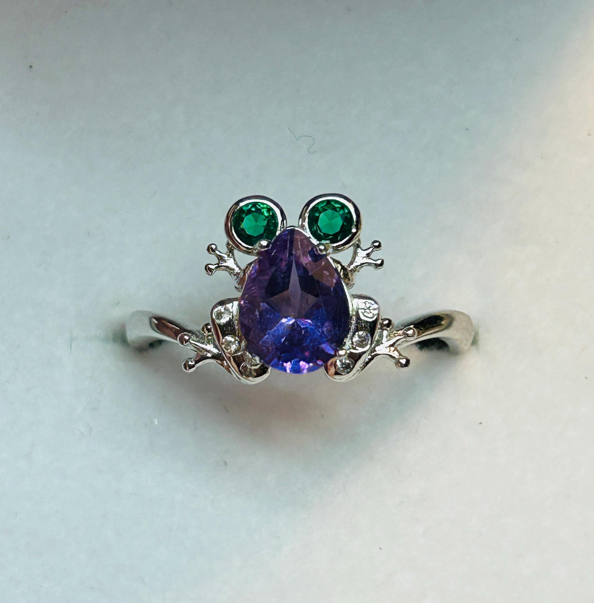Frog Ring: 925 Sterling Silver, Amethyst or Garnet Gemstone, Green CZ Eyes, Adjustable Jewellery Celtic Dragon Jewellery