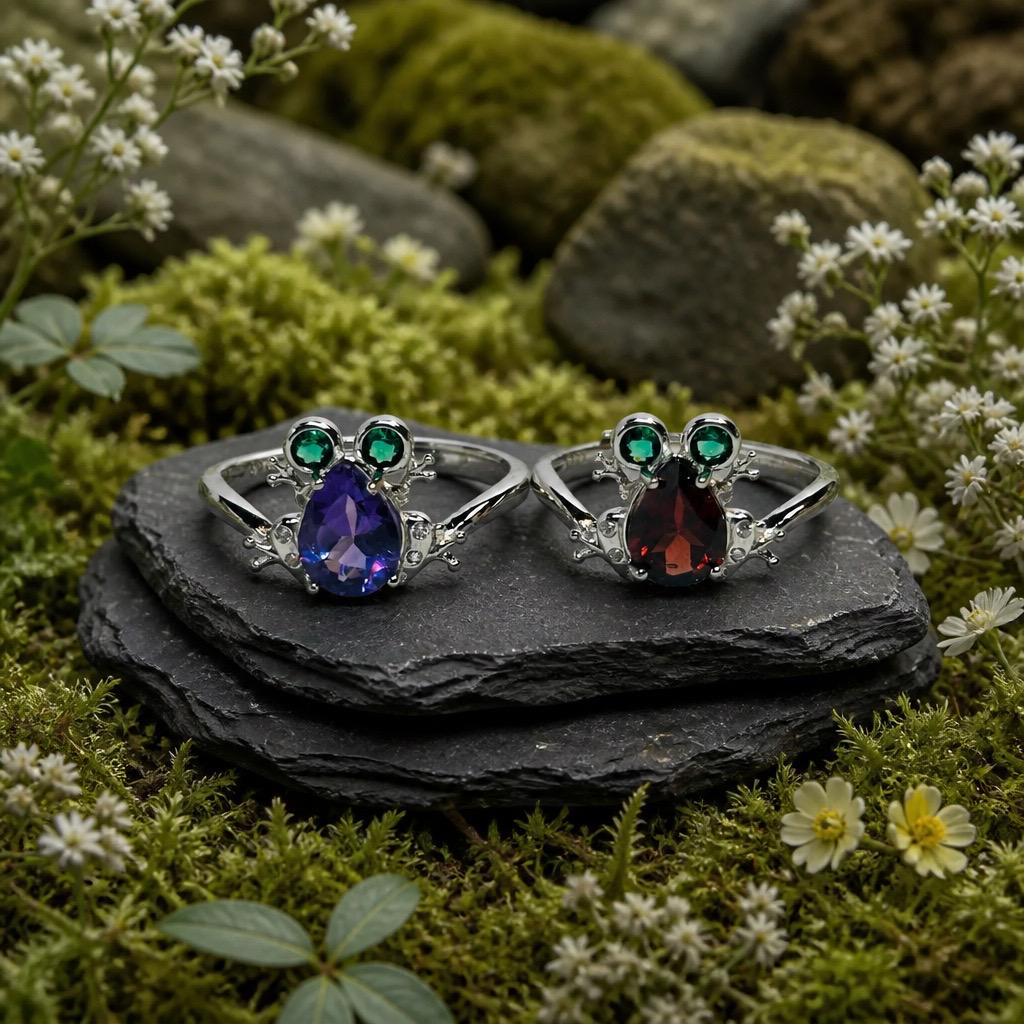 Frog Ring: 925 Sterling Silver, Amethyst or Garnet Gemstone, Green CZ Eyes, Adjustable Jewellery Celtic Dragon Jewellery