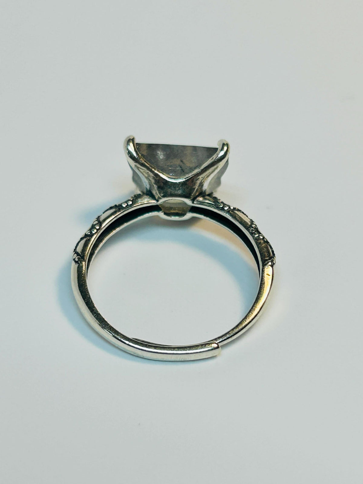 Cat Ring: 925 Sterling Silver with Labradorite Gemstone - Feline Jewellery Celtic Dragon Jewellery