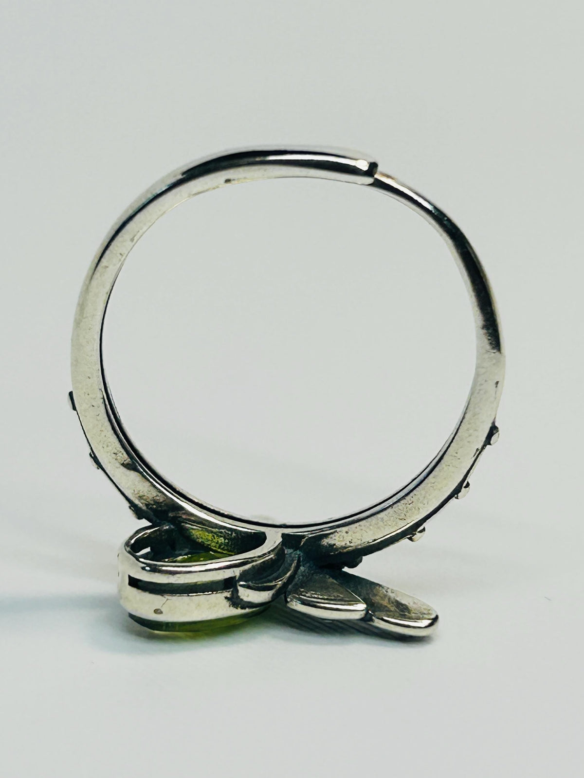 Dragonfly Ring with Peridot in 925 Sterling Silver - Adjustable Nature Jewellery Celtic Dragon Jewellery