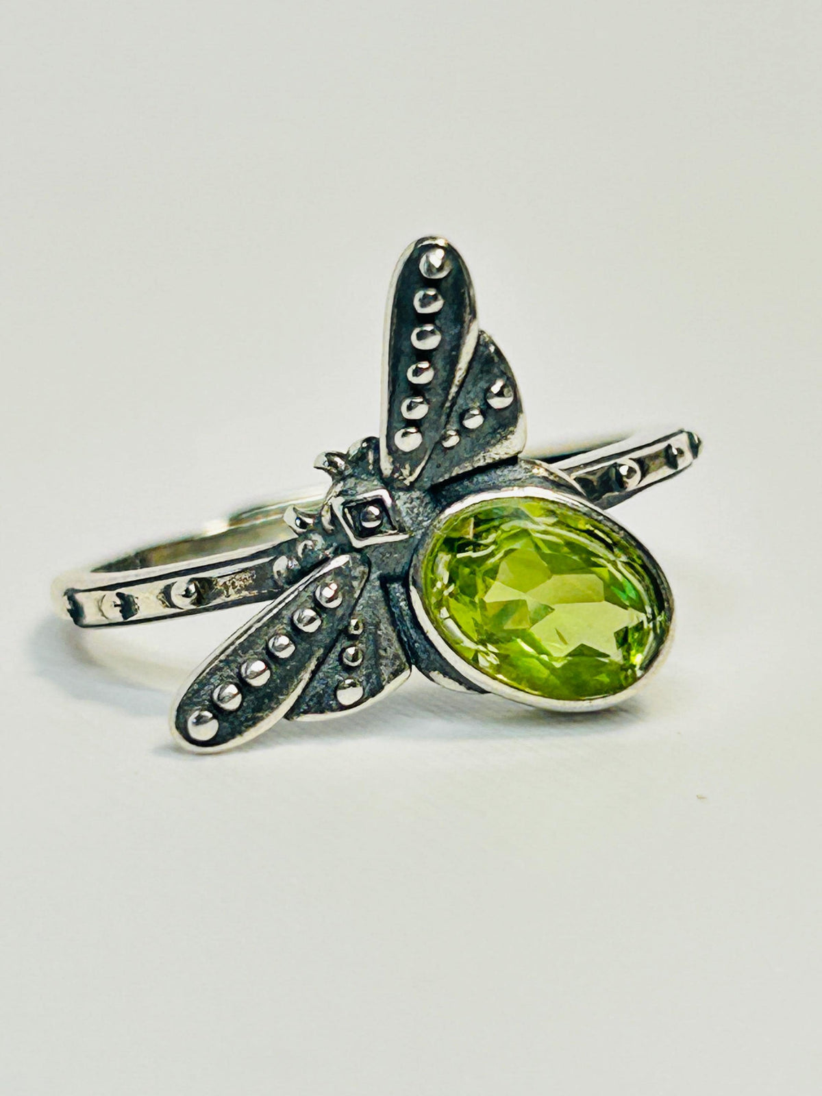 Dragonfly Ring with Peridot in 925 Sterling Silver - Adjustable Nature Jewellery Celtic Dragon Jewellery